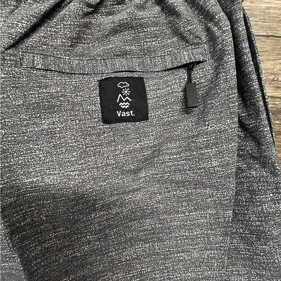 Vast Life Men's Athletic Shorts in Gray - Picture 3 of 10